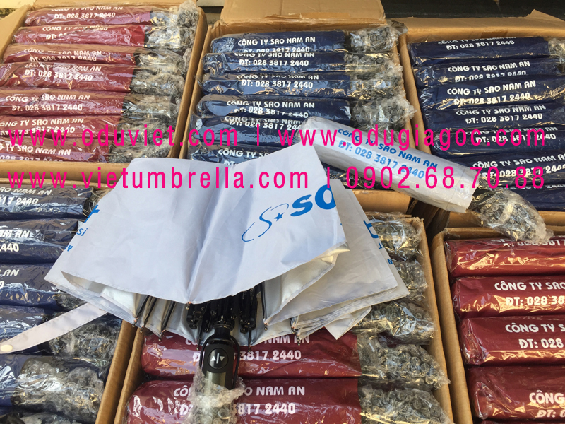 xưởng sản xuất ô dù cầm tay in logo quảng cáo